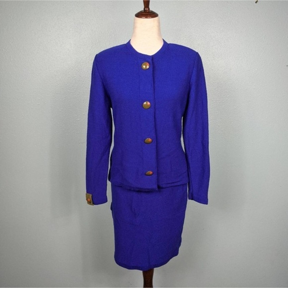 Steve Fabrikant 2-pc vintage purple olive buttons